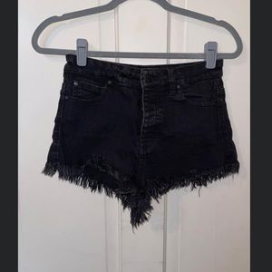 Celebrity paint size 5/27 black Highwaisted short